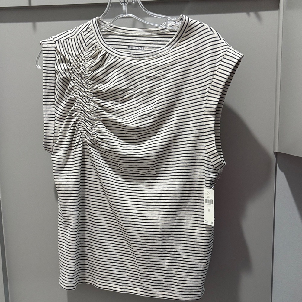 Pilcro Black and White Ruched Tee